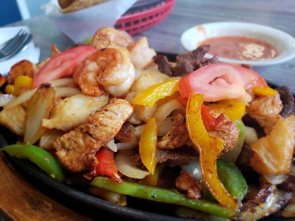 Mariscos Choix Pico Rivera | 1738, 4233, Rosemead Blvd, Pico Rivera, CA 90660, USA | Phone: (562) 801-3107