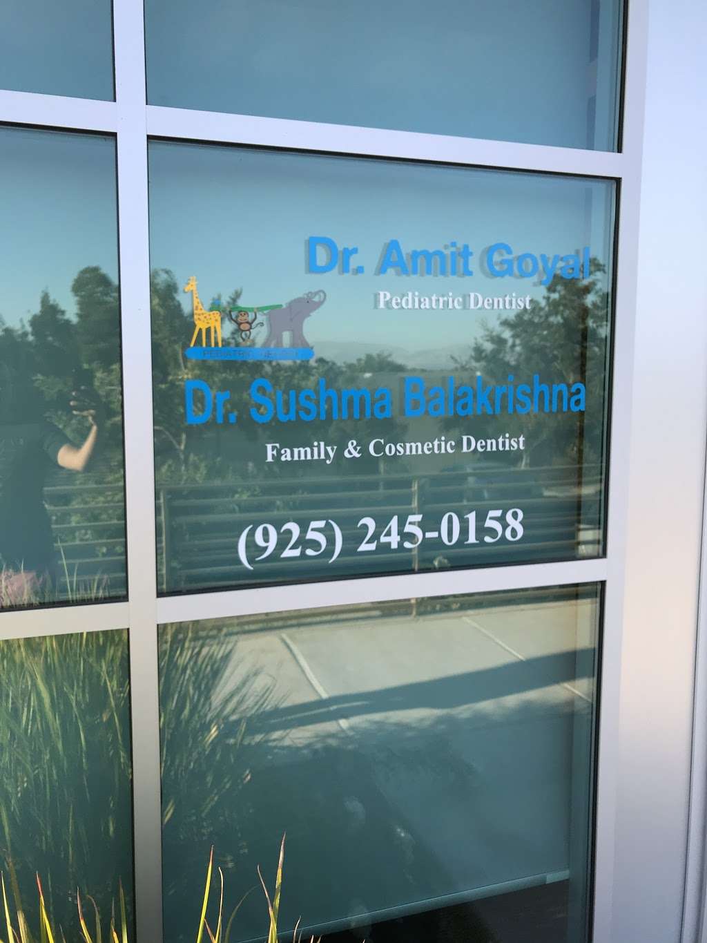Dr. Amit Goyal Pediatric Dentistry | 3107 Independence Dr, Livermore, CA 94551, USA | Phone: (925) 553-7344
