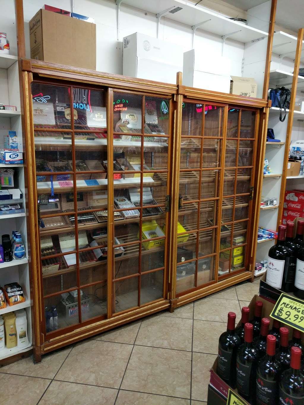 Seal Beach Liquor Store | 112 Main St, Seal Beach, CA 90740, USA | Phone: (562) 431-9800