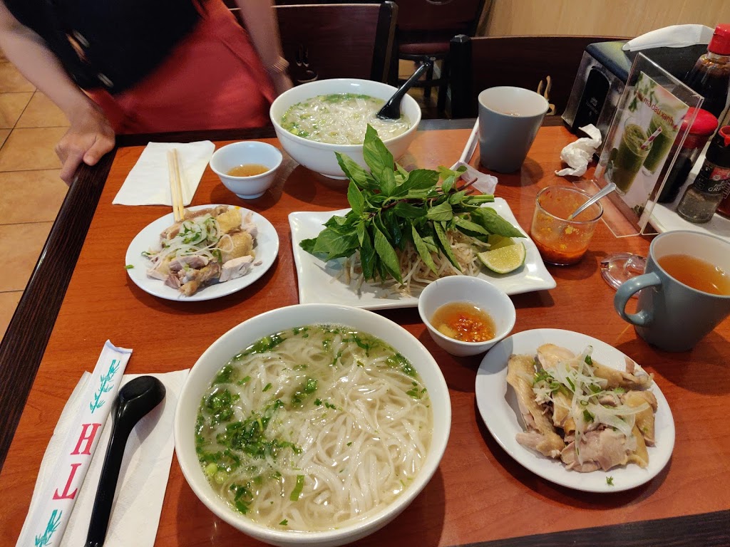 Pho Ga Hai Van | 14072 Magnolia St #107, Westminster, CA 92683 | Phone: (657) 400-9140