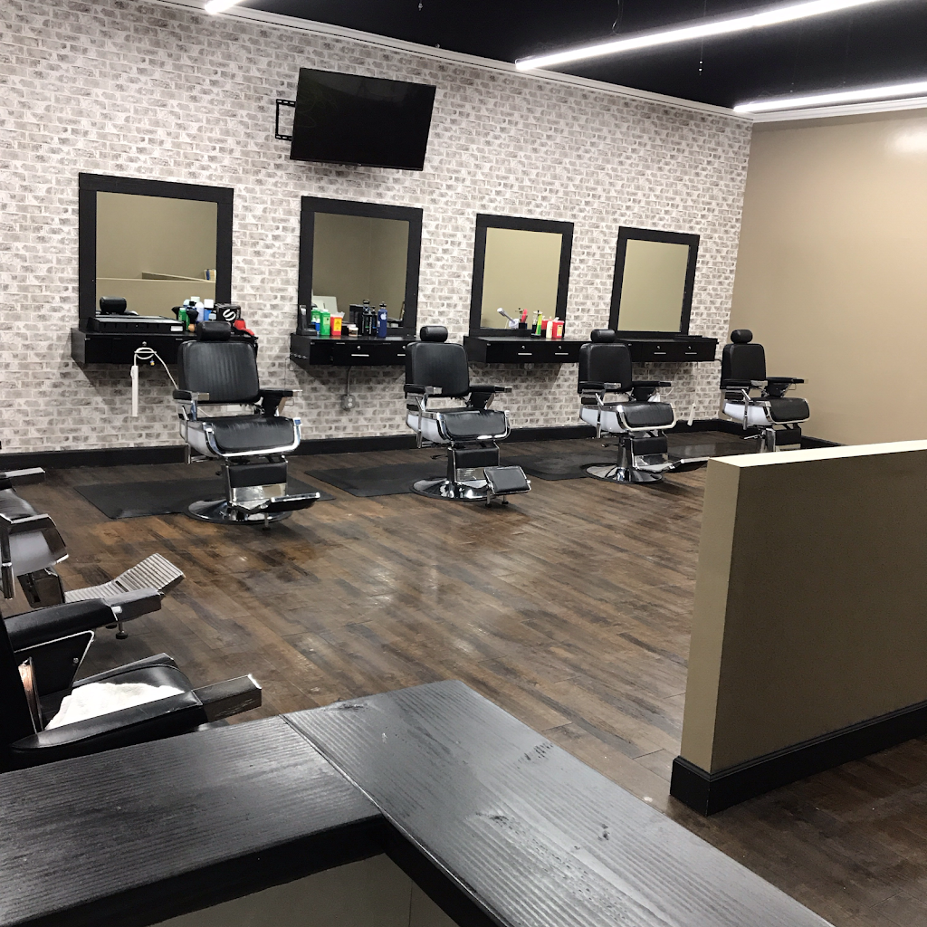 Amigos Barbershop | 15761 Tustin Village Way Ste 103, Tustin, CA 92780, USA | Phone: (714) 486-2402