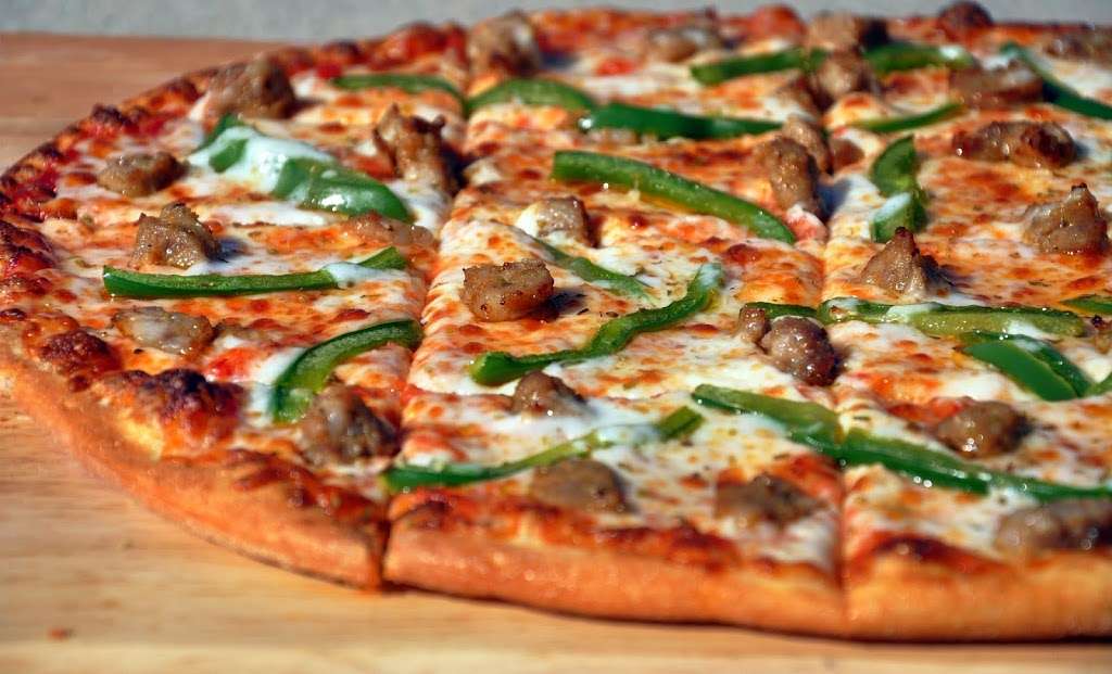 Farleys Pizzeria | 3202 Potter Rd, Mineral Springs, NC 28108, USA | Phone: (704) 843-4588