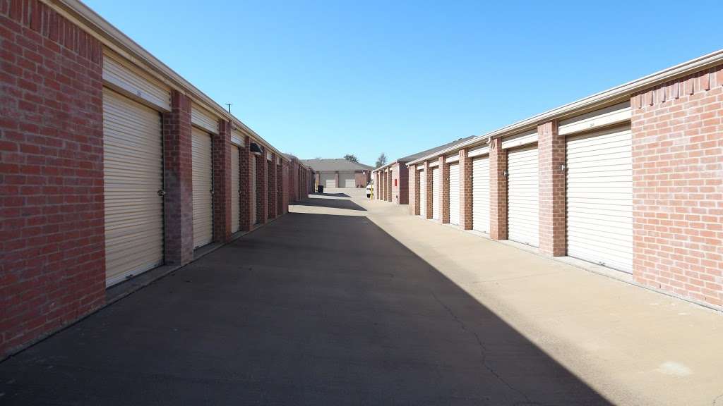 Compass Self Storage | 1150 S, US-67, Cedar Hill, TX 75104, USA | Phone: (972) 382-9285