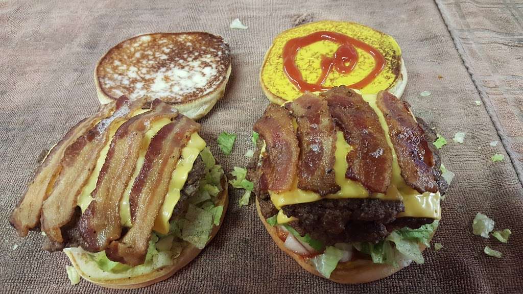 Hometown Burger | Teel Track Rd, Votaw, TX 77376, USA | Phone: (936) 274-5172