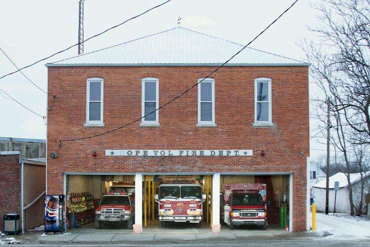 Hope Volunteer Fire Department | 103 Aiken St, Hope, IN 47246