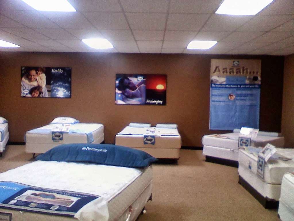 Two Mattress Men | 730 Oak St, Scranton, PA 18508, USA | Phone: (570) 344-6070