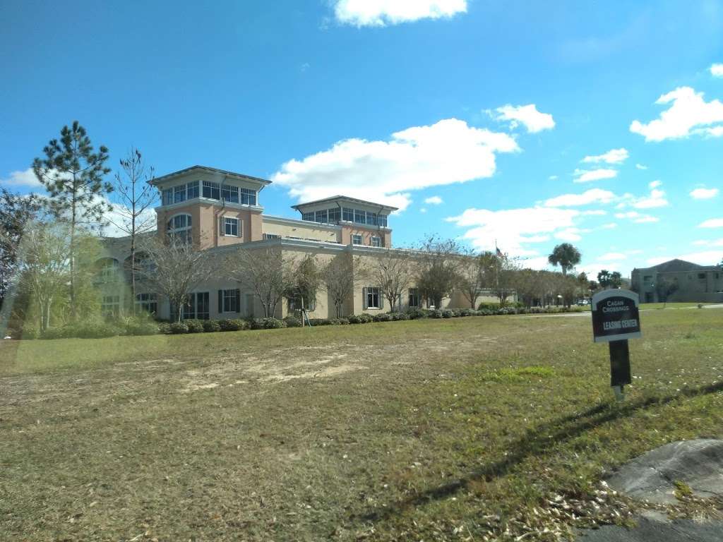 Cagan Crossings Community Library | 16729 Cagan Oaks, Clermont, FL 34714, USA | Phone: (352) 243-1840