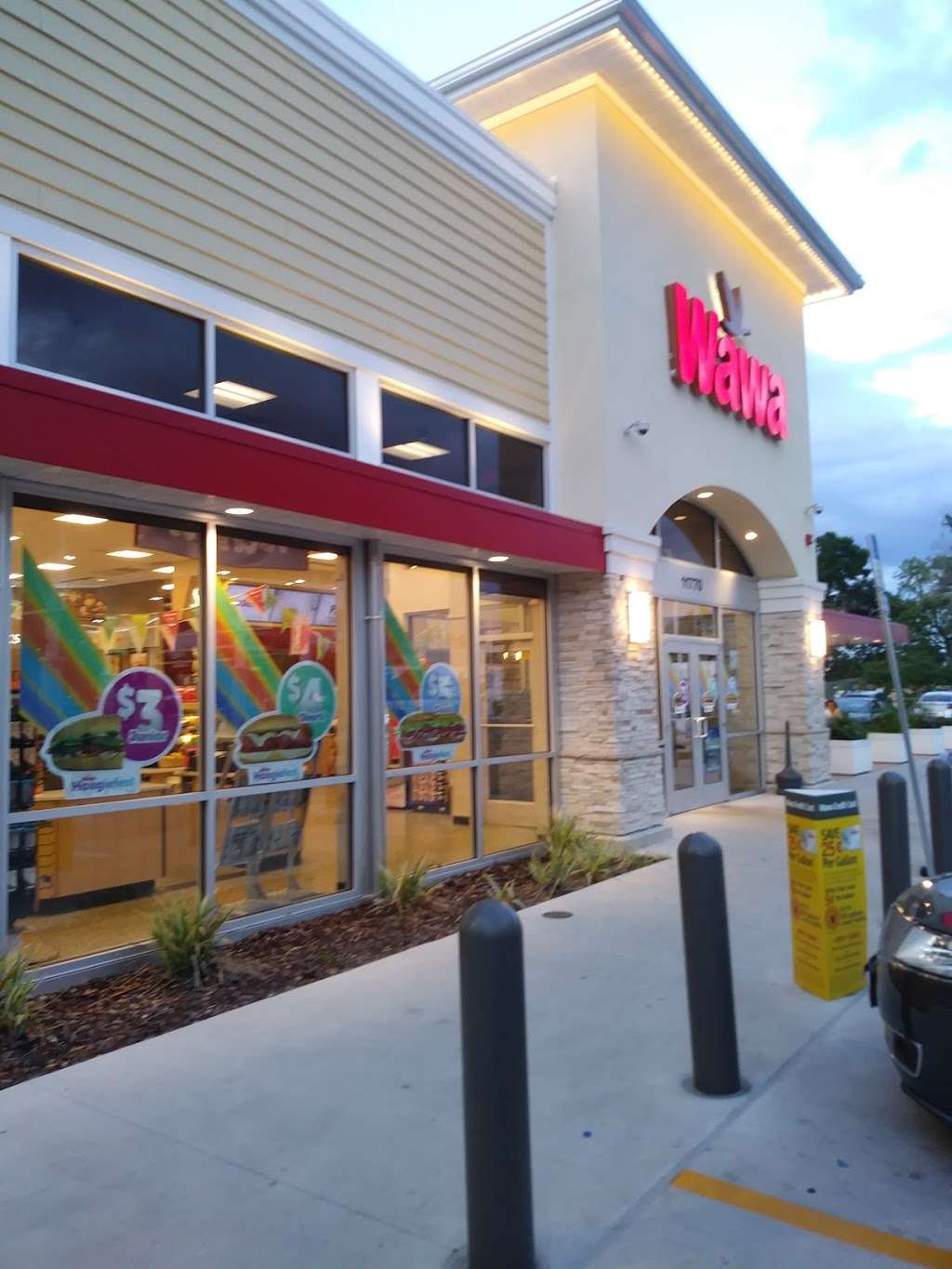 Wawa | 11770 US-301, Oxford, FL 34484, USA | Phone: (321) 222-9433