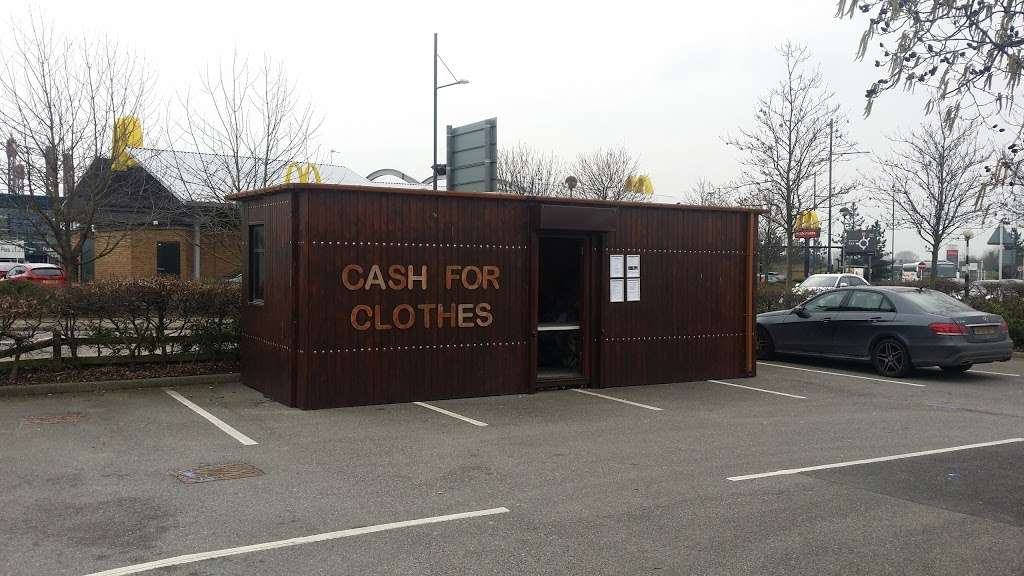 Cash for Clothes | Gallions Reach Shopping Park, 3 Armada Way, London E6 7ER, UK | Phone: 020 8611 2649