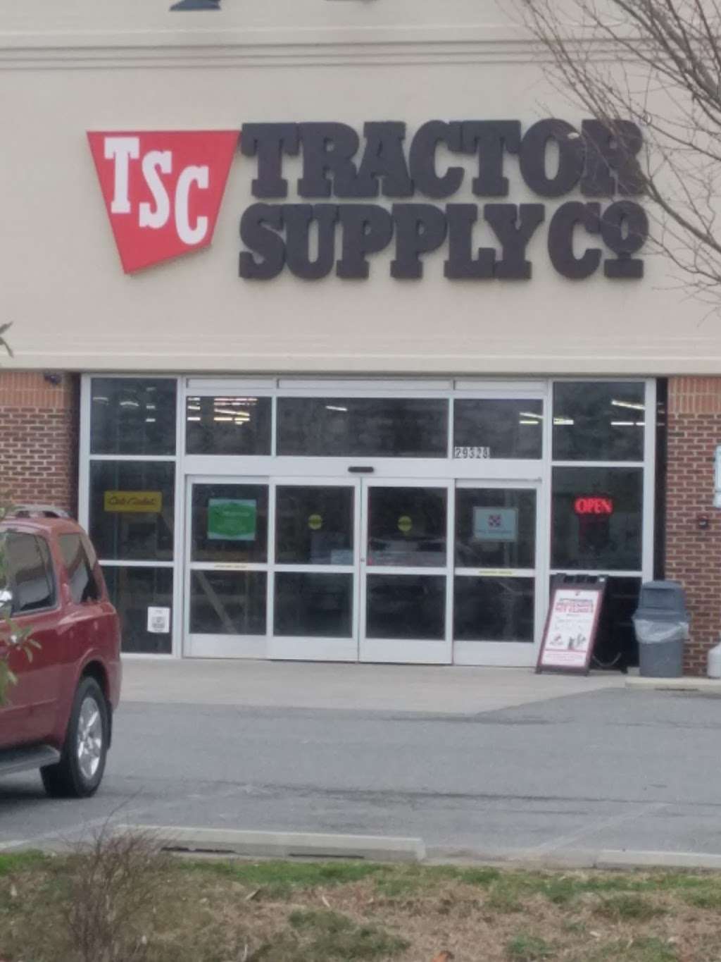 Tractor Supply Co. | 29328 Cecil Road, Easton, MD 21601, USA | Phone: (410) 770-6413