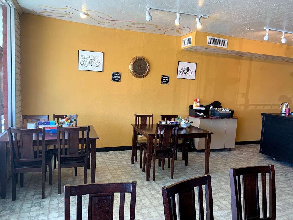 Royal Bakery & Café | 1870 E Apache Blvd, Tempe, AZ 85281, USA | Phone: (480) 800-1235