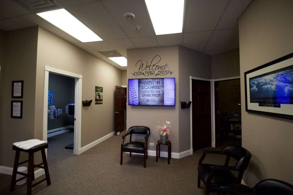 Discover Chiropractic | 2207 US-12 Suite E, Spring Grove, IL 60081, USA | Phone: (815) 675-9355