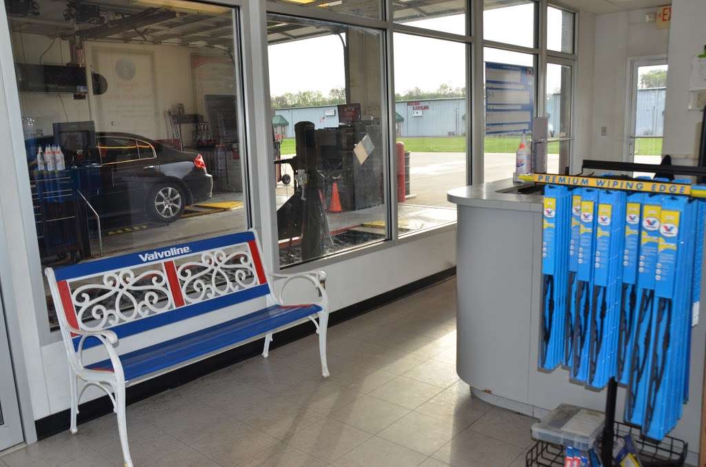 Valvoline Instant Oil Change | 24361 W Eames St, Channahon, IL 60410, USA | Phone: (815) 521-2185