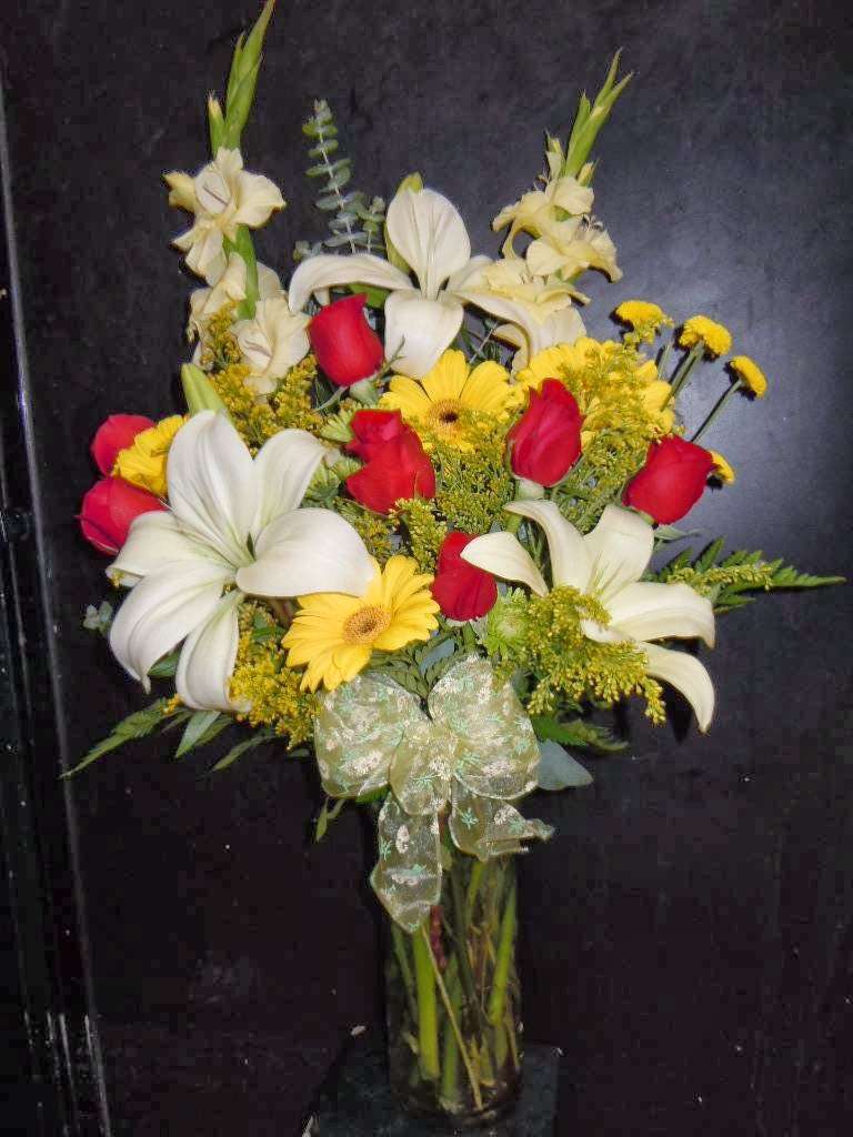 Mission Hills Florist | 15336 San Fernando Mission Blvd, Mission Hills, CA 91345, USA | Phone: (818) 361-2226