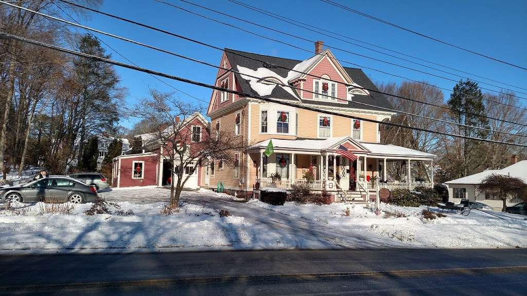 The Sleigh Maker Inn ~ Bed and Breakfast | 87 W Main St, Westborough, MA 01581, USA | Phone: (508) 836-5546