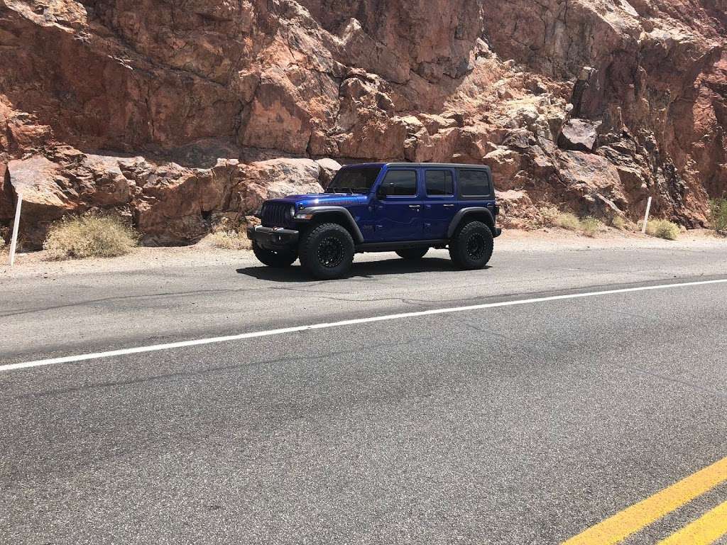 Vegas Jeep Tours | 4055 Dean Martin Dr, Las Vegas, NV 89103, USA | Phone: (702) 674-9070