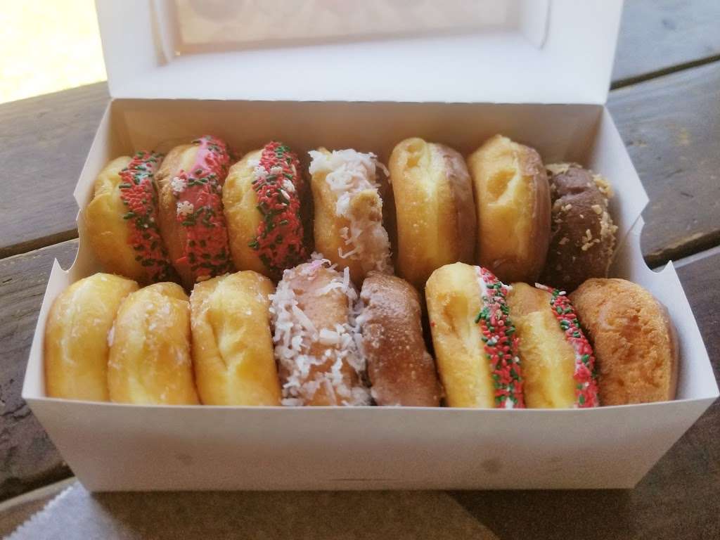 Home Cut Donuts | 6807 Stewart Rd, Galveston, TX 77551, USA | Phone: (409) 744-8887