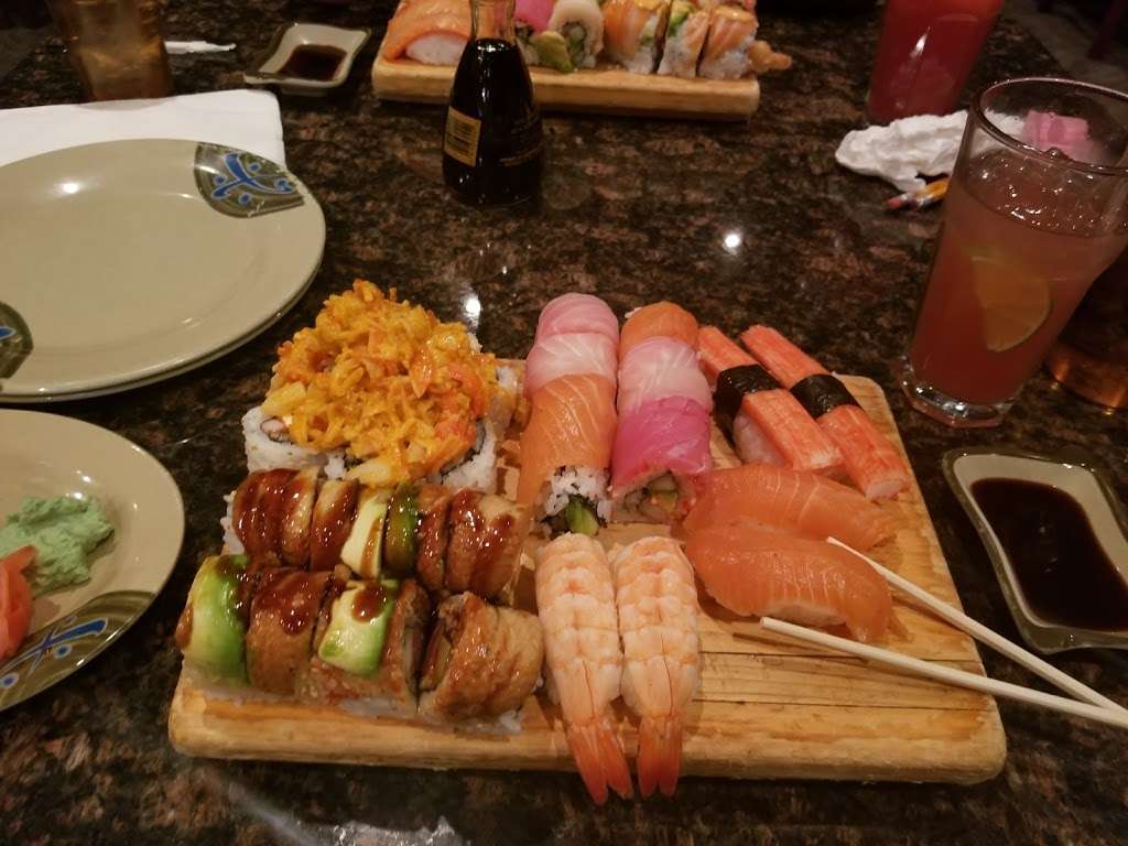 Hibachi Japanese Steak House & Sushi Bar , Bear DE | 1160 Pulaski Hwy, Bear, DE 19701, USA | Phone: (302) 838-0414