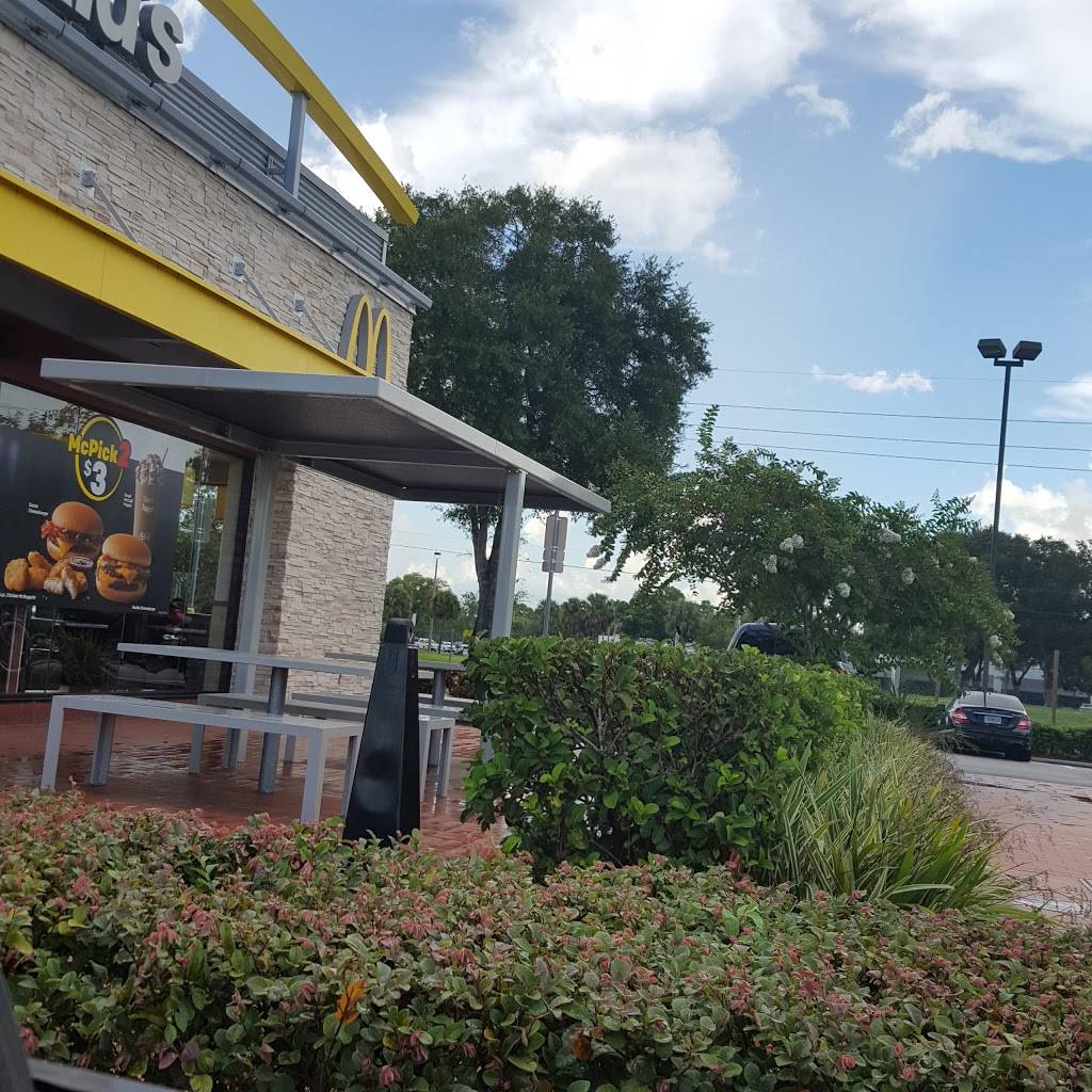 McDonalds | 6013 E Dr Martin Luther, Tampa, FL 33619, USA | Phone: (813) 621-5961