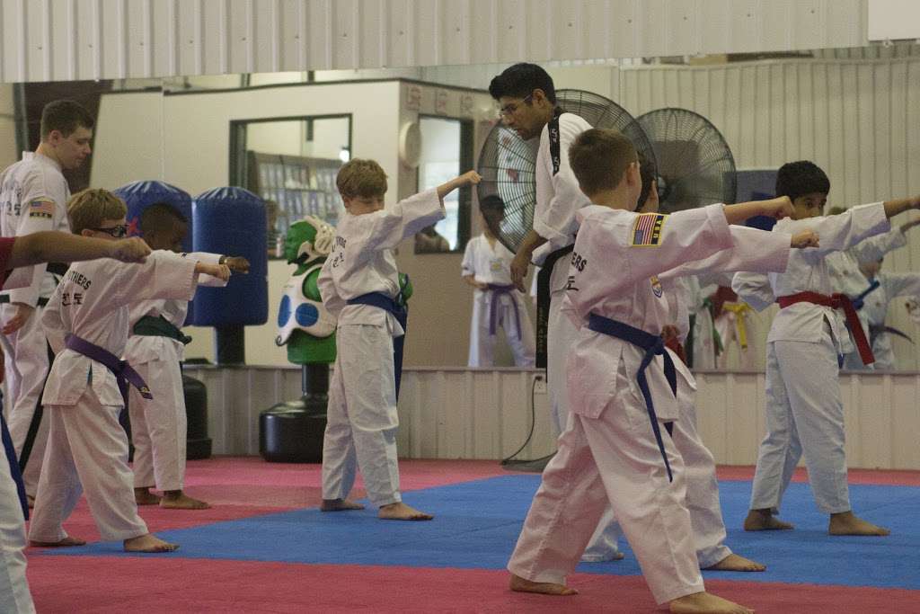 Young Brothers Taekwondo Copperfield | 8515 Jackrabbit Rd D, Houston, TX 77095, USA | Phone: (281) 463-1090