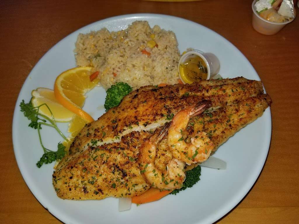 Baytown Seafood Restaurant | 2102 Broadway St, Pearland, TX 77581 | Phone: (281) 997-9805