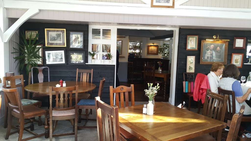 The White Hart | Tonbridge Rd, Sevenoaks TN13 1SG, UK | Phone: 01732 452022