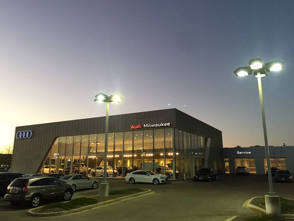 Audi Milwaukee | 10606 W Arthur Ave, West Allis, WI 53227, USA | Phone: (414) 543-3000