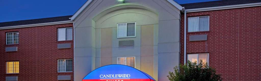 Candlewood Suites Chicago/Naperville | 27 West, 300 Warrenville Rd, Warrenville, IL 60555, USA | Phone: (630) 836-1650
