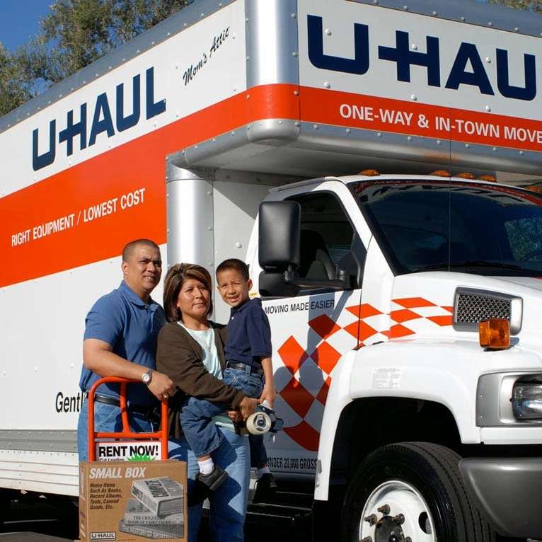 U-Haul Moving & Storage of Roxborough | 8300 Ridge Ave, Philadelphia, PA 19128, USA | Phone: (215) 482-7015