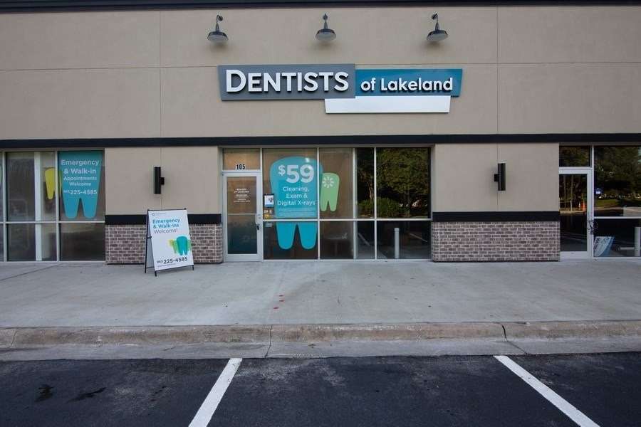 Dentists of Lakeland | 3700 US Hwy 98 N Ste 105, Lakeland, FL 33809, USA | Phone: (863) 225-4585