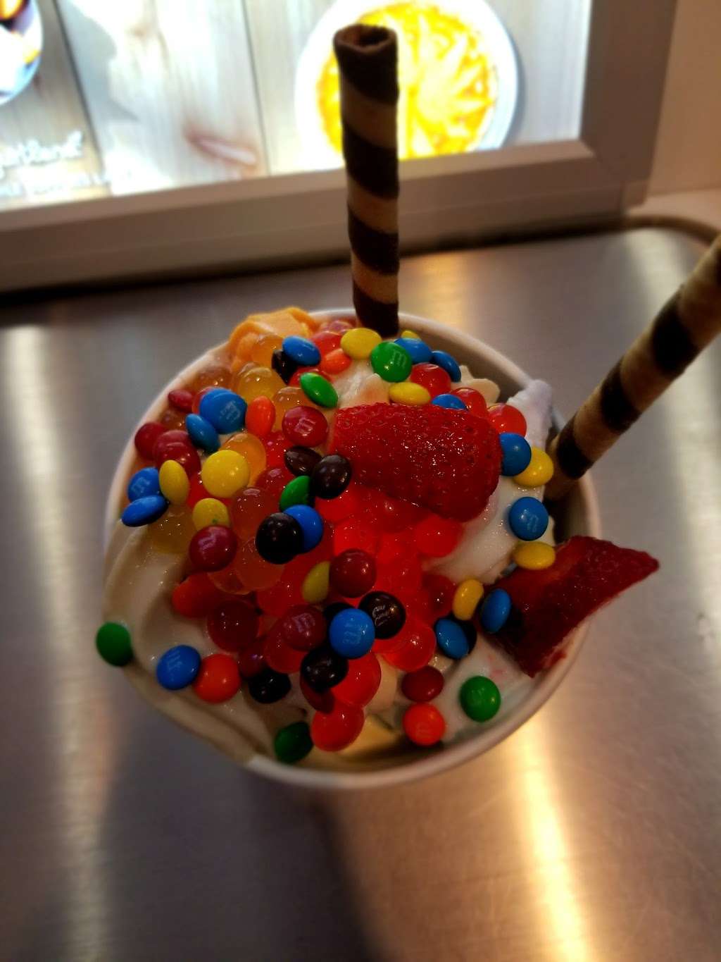 Yogurtland | 4069 Mowry Ave, Fremont, CA 94536 | Phone: (510) 795-7359