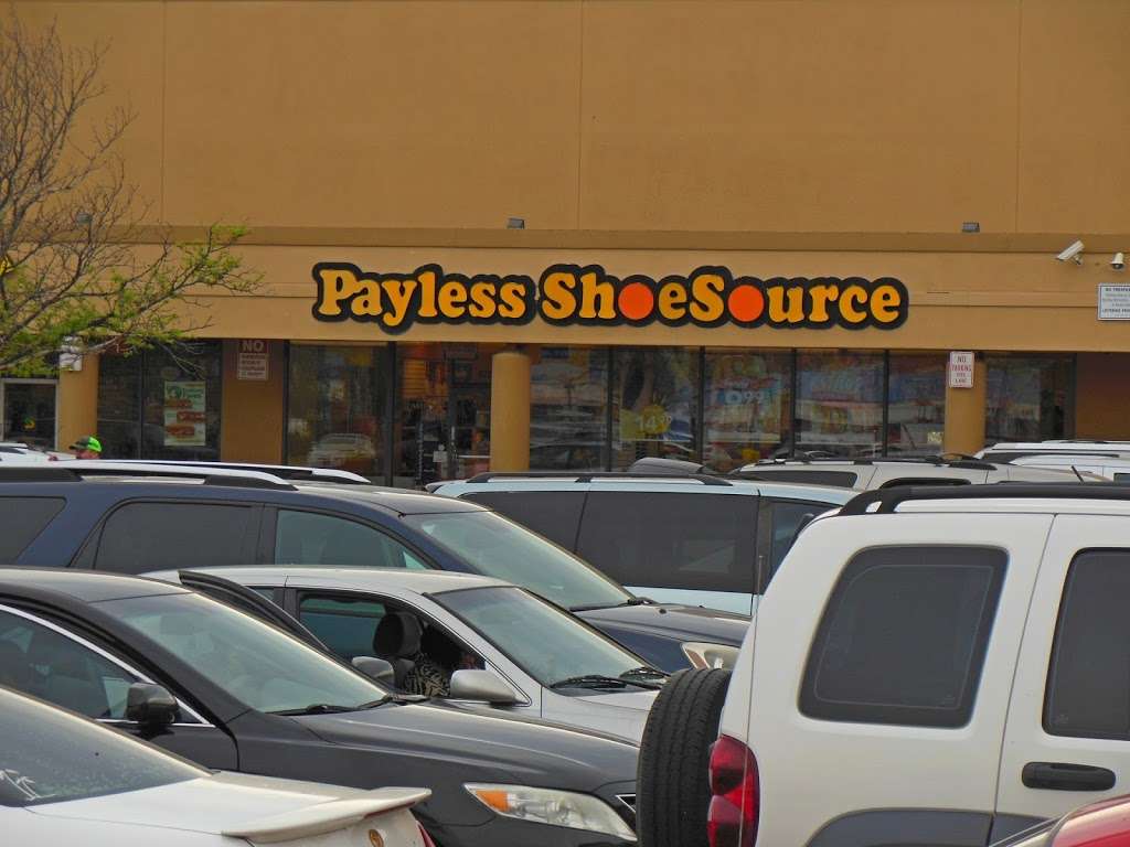 Payless ShoeSource | 673 Peoria St, Aurora, CO 80011, USA | Phone: (303) 344-4277