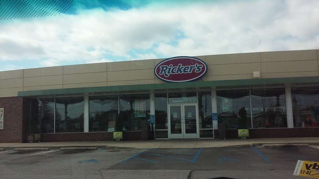 Rickers | 2132 US-31, Greenwood, IN 46143 | Phone: (317) 889-6230