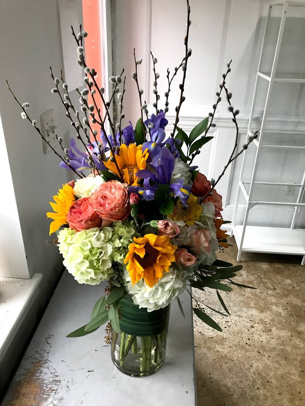 Full Bloom Flower Studio | 6255 Bren Mar Dr, Alexandria, VA 22312, USA | Phone: (571) 355-2183
