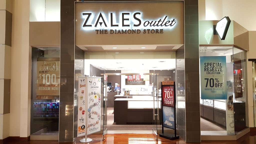 Zales Outlet | 5000 S Arizona Mills Cir, Tempe, AZ 85282, USA | Phone: (480) 897-0806