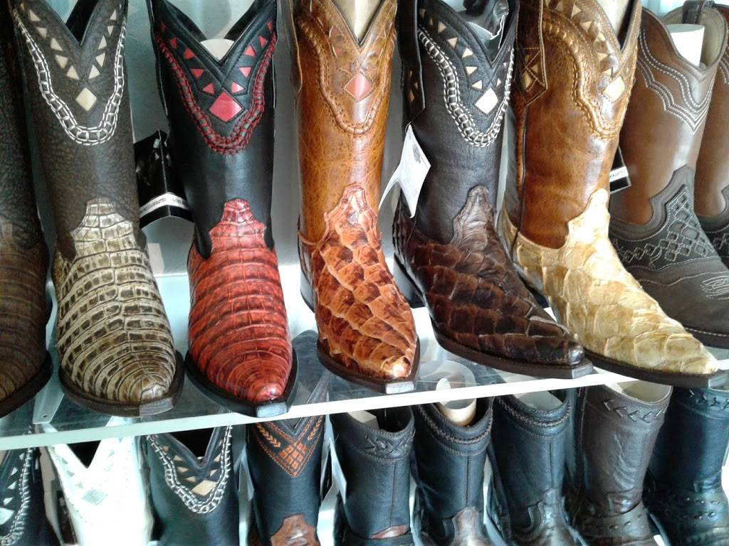 Plateados Boots | 1240 Pacific Ave, Long Beach, CA 90806, USA | Phone: (562) 243-9582