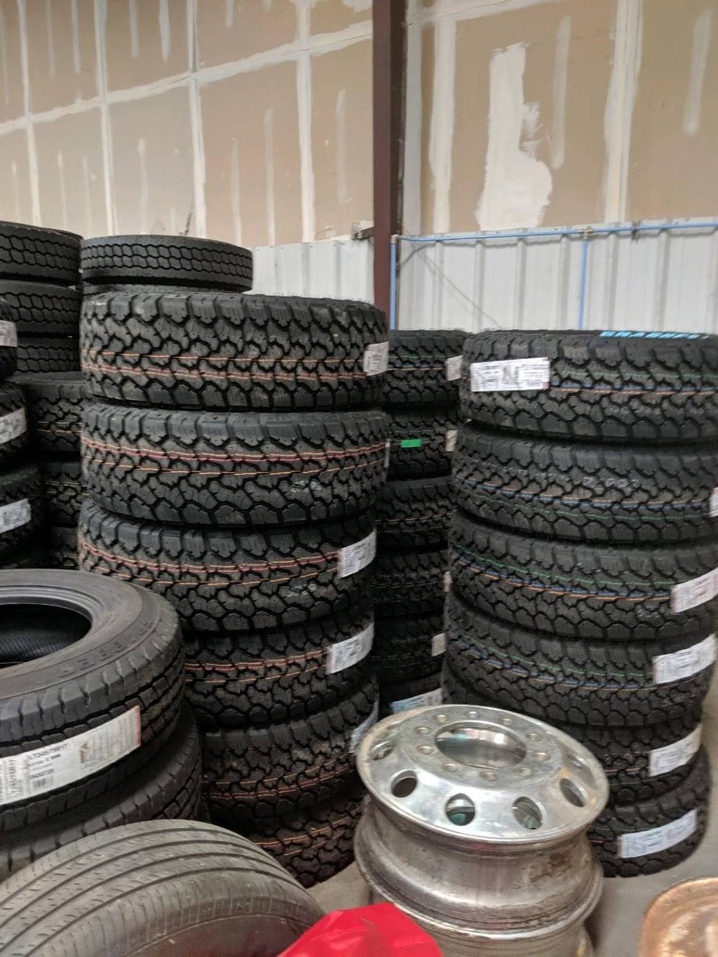 BestDrive Commercial Tire Center | 5400 SW 11th St, Oklahoma City, OK 73128, USA | Phone: (405) 730-3693