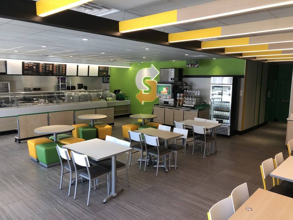 Subway 3676 | 1979 Brownsboro Rd, Louisville, KY 40206, USA | Phone: (502) 742-0008