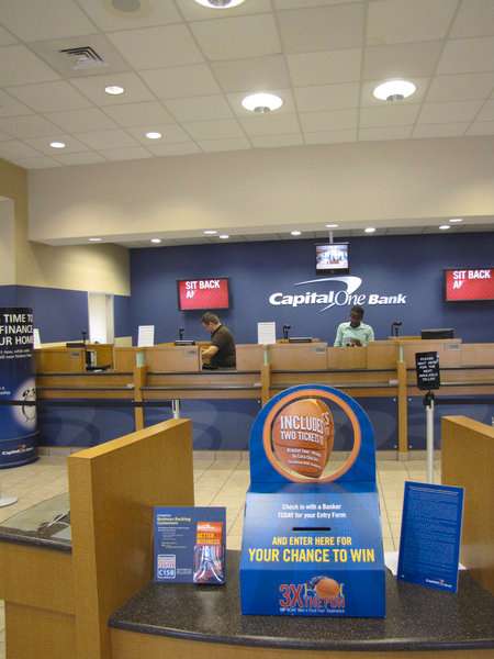 Capital One Bank | 1102 Eldridge Pkwy, Houston, TX 77077, USA | Phone: (713) 435-7300