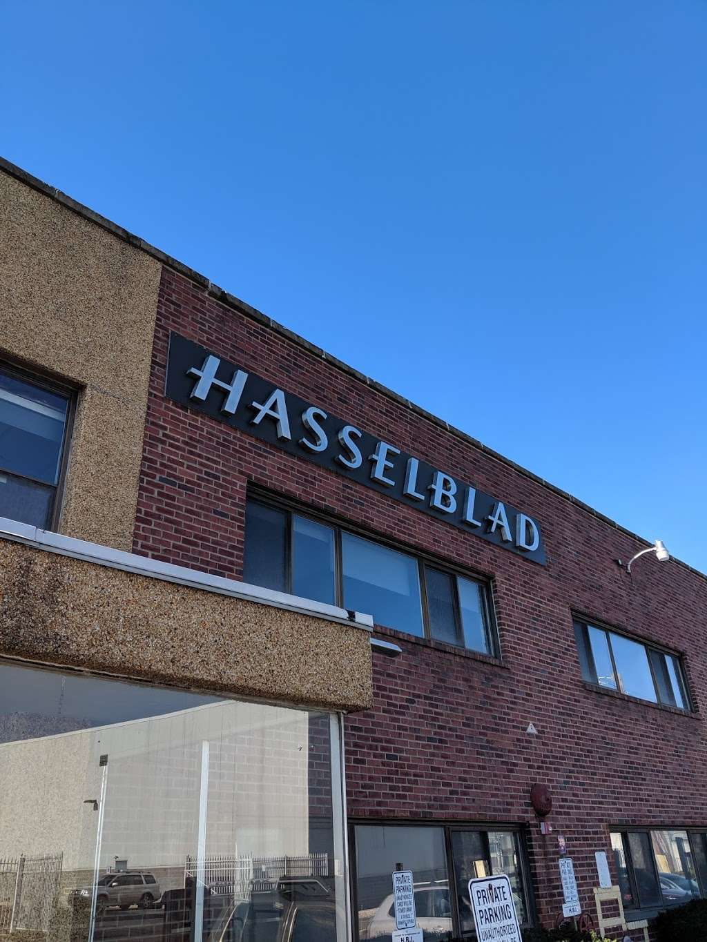 Hasselblad Bron Inc | 1080A Garden State Rd, Union, NJ 07083, USA | Phone: (908) 754-5800