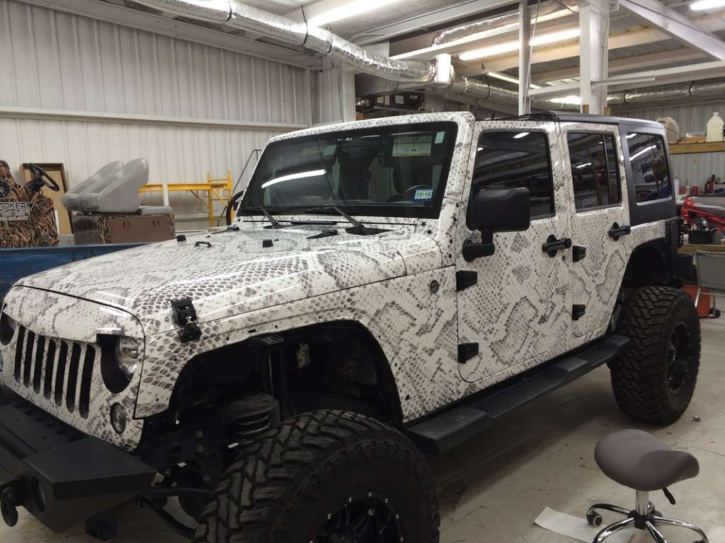 Signco Vehicle Wraps LLC | 145 Woods St, Baytown, TX 77520 | Phone: (832) 596-1435