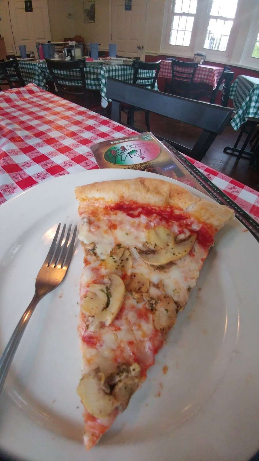 Casa Italia Pizza & Pasta | 1876 New London Rd, Lincoln University, PA 19352, USA | Phone: (610) 255-5519