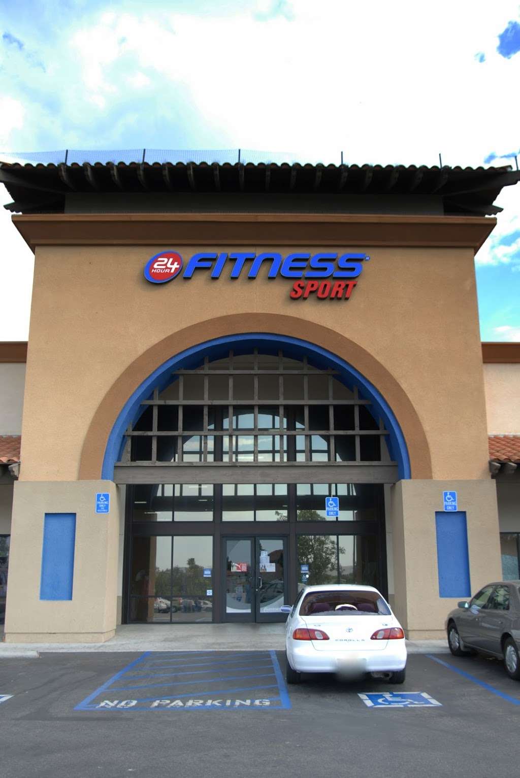 24 Hour Fitness | 4655 Frazee Rd, Oceanside, CA 92057, USA | Phone: (760) 757-3712