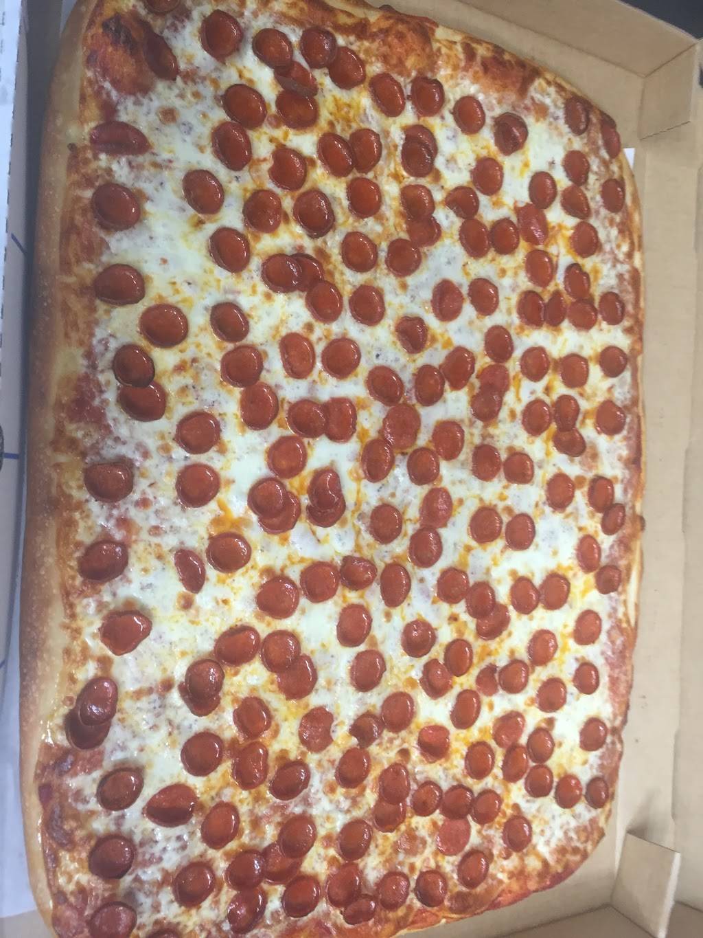 Calz Pizza | 1405 Harpers Rd, Virginia Beach, VA 23454, USA | Phone: (757) 222-2221