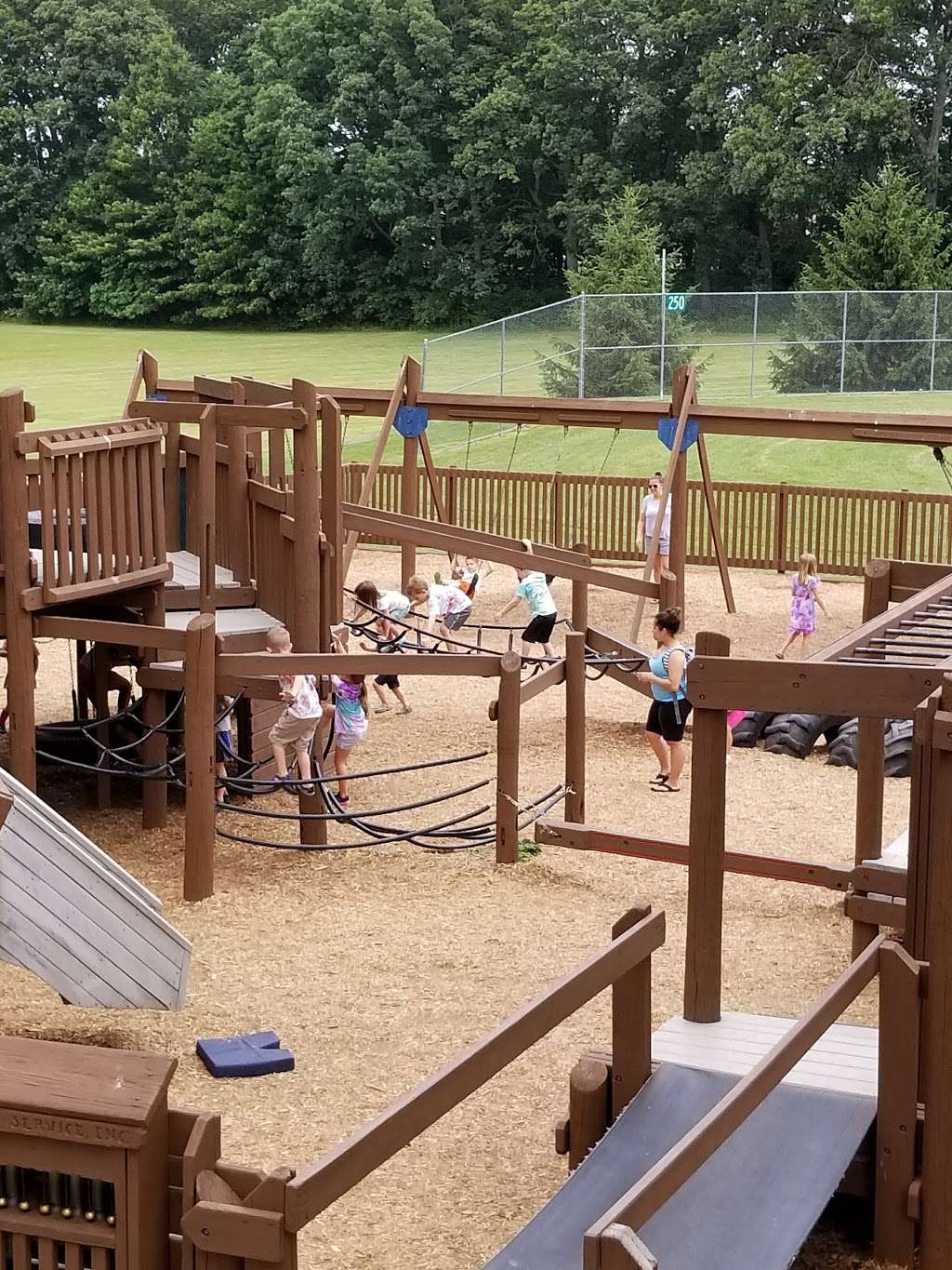 Kids Kingdom Playground | Photo 4 of 10 | Address: 4601 Grandview Rd, Hanover, PA 17331, USA | Phone: (717) 632-7366