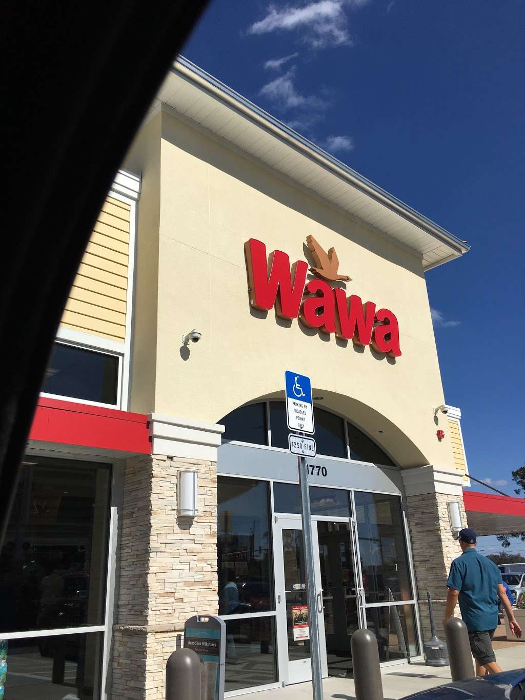 Wawa | 11770 US-301, Oxford, FL 34484, USA | Phone: (321) 222-9433