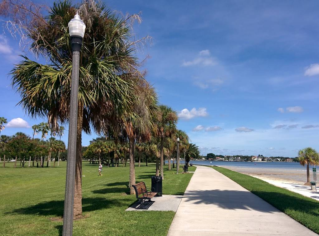 Flora Wylie Park | 1400 N Shore Dr NE, St. Petersburg, FL 33704, USA | Phone: (727) 893-7441