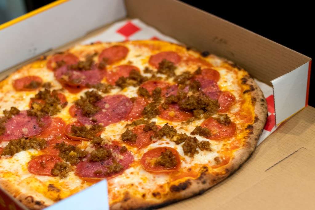 Persona Wood Fired Pizzeria | 9635 N Sam Houston Pkwy E #400, Humble, TX 77396, USA | Phone: (832) 644-5577