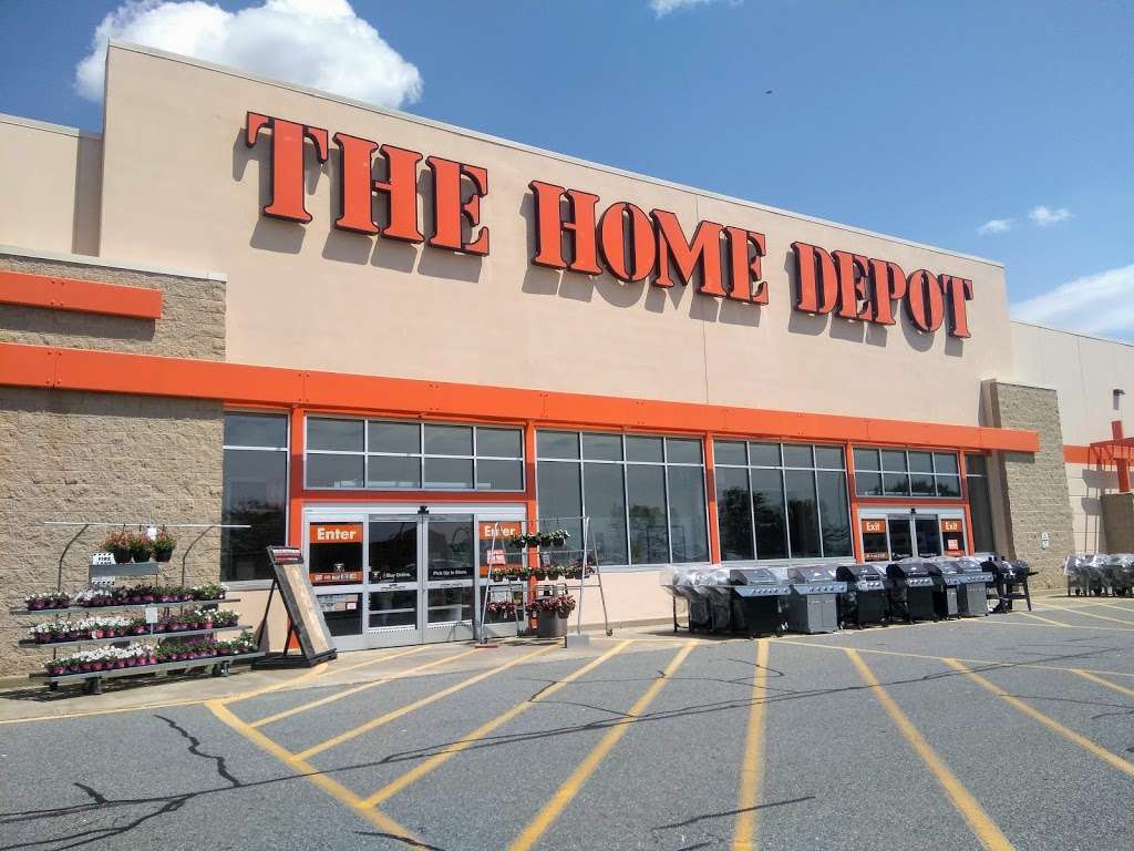 The Home Depot, 350 Auto Park Dr, Middletown, DE 19709, USA