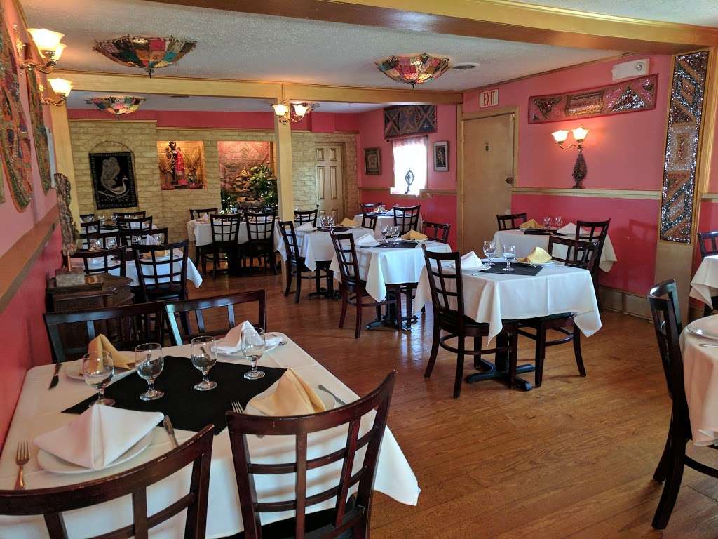 Sona Restaurant | 2900 Valley Ave, Winchester, VA 22601 | Phone: (540) 662-9299